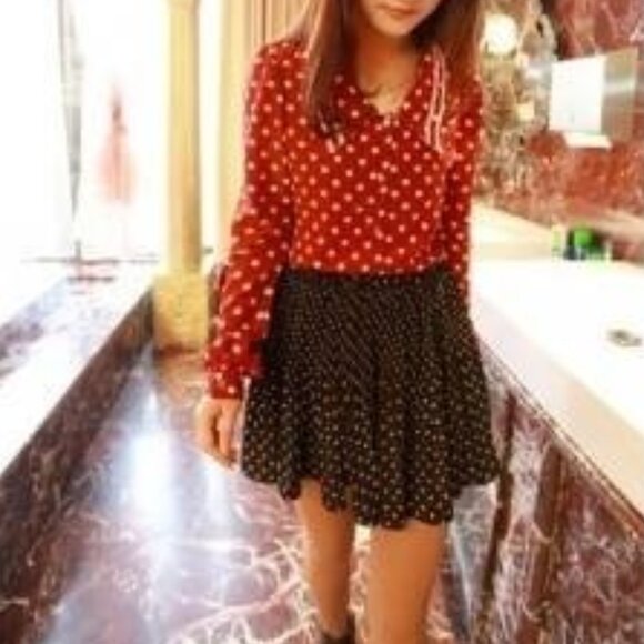 Long sleeve buttoned shirt - Picture 4 of 4